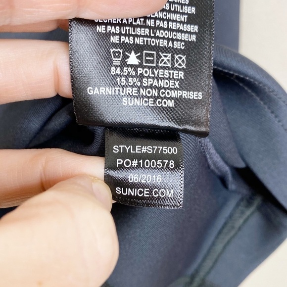 Sunice Megan 1/4 Zip Pullover Long Sleeve Gray - Picture 6 of 6